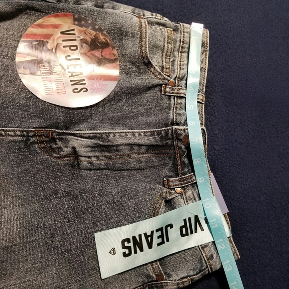 VIP Destructed Collection Jeans - Picture 7 of 8